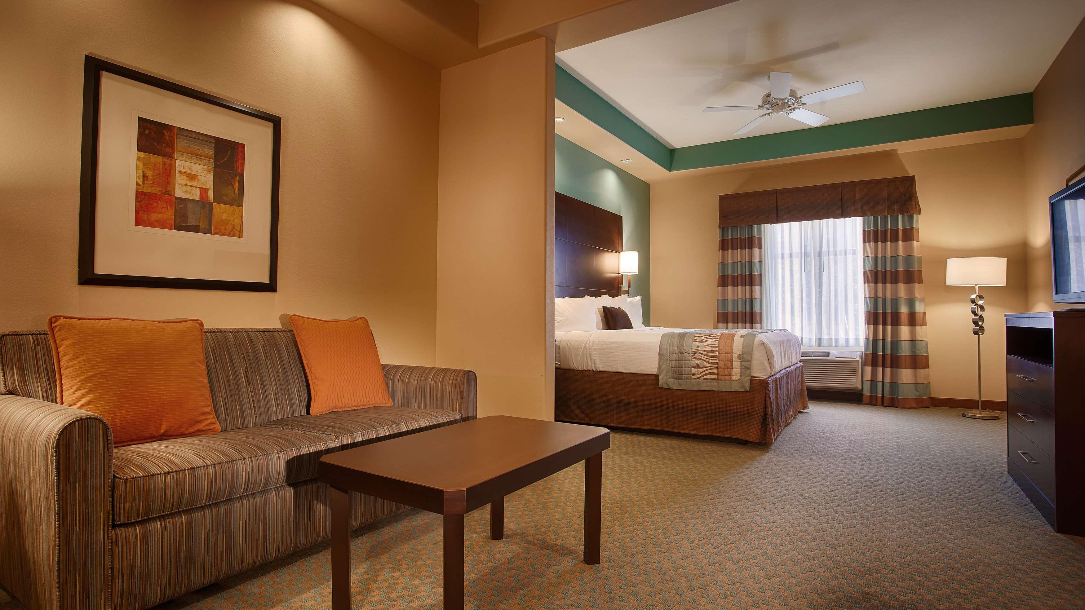 Best Western Plus Midland Suites Luaran gambar