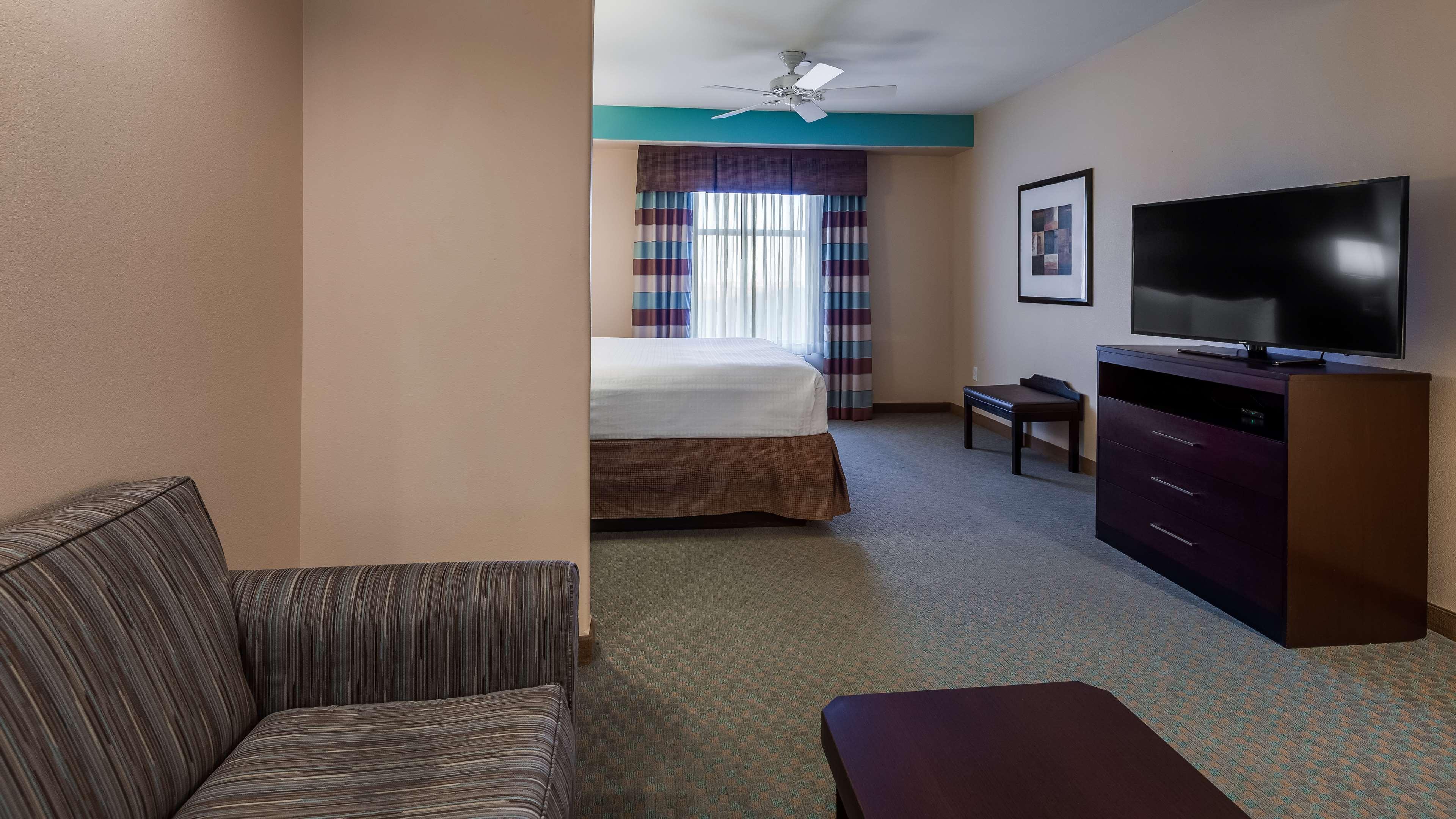 Best Western Plus Midland Suites Luaran gambar