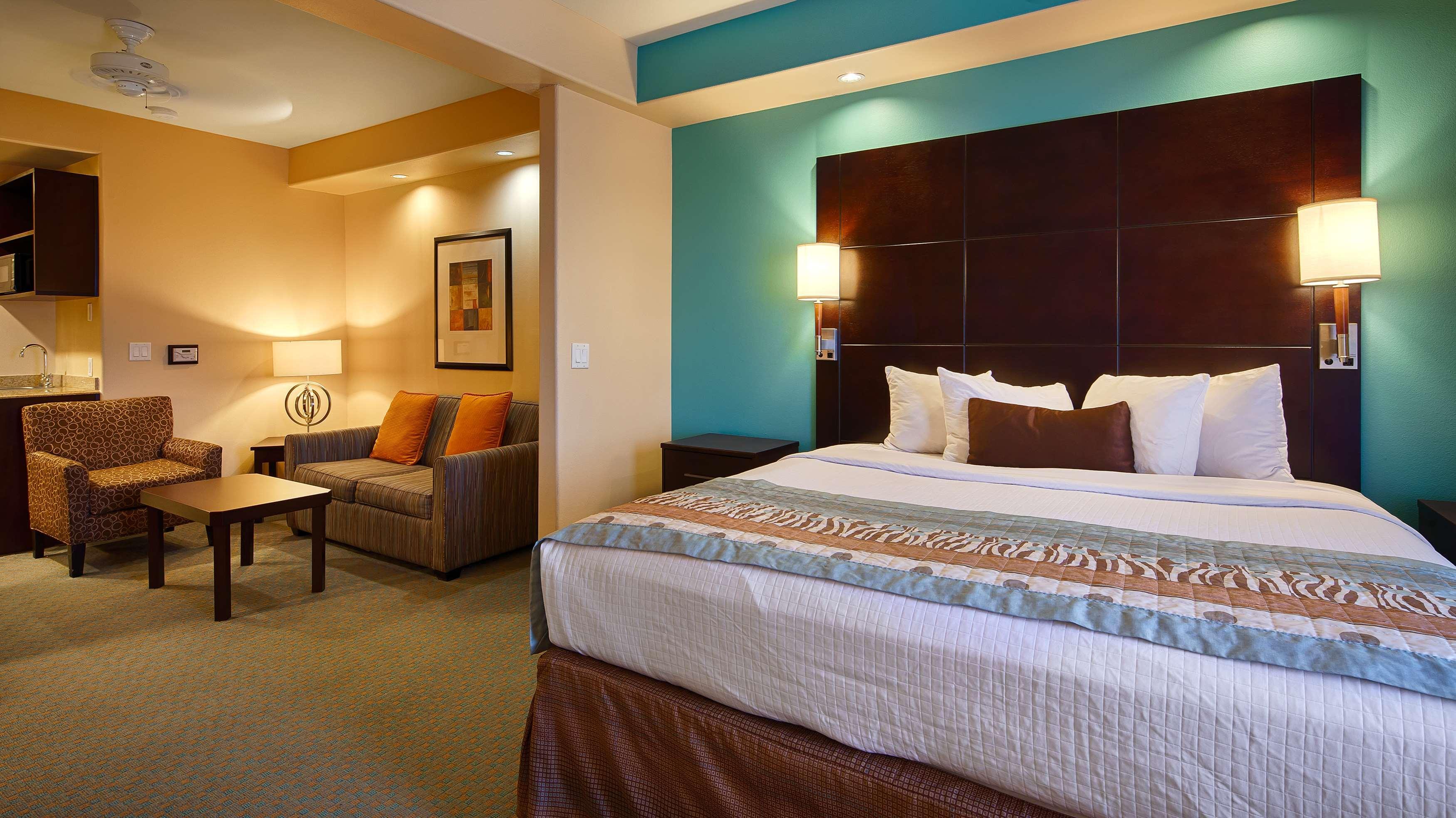 Best Western Plus Midland Suites Luaran gambar