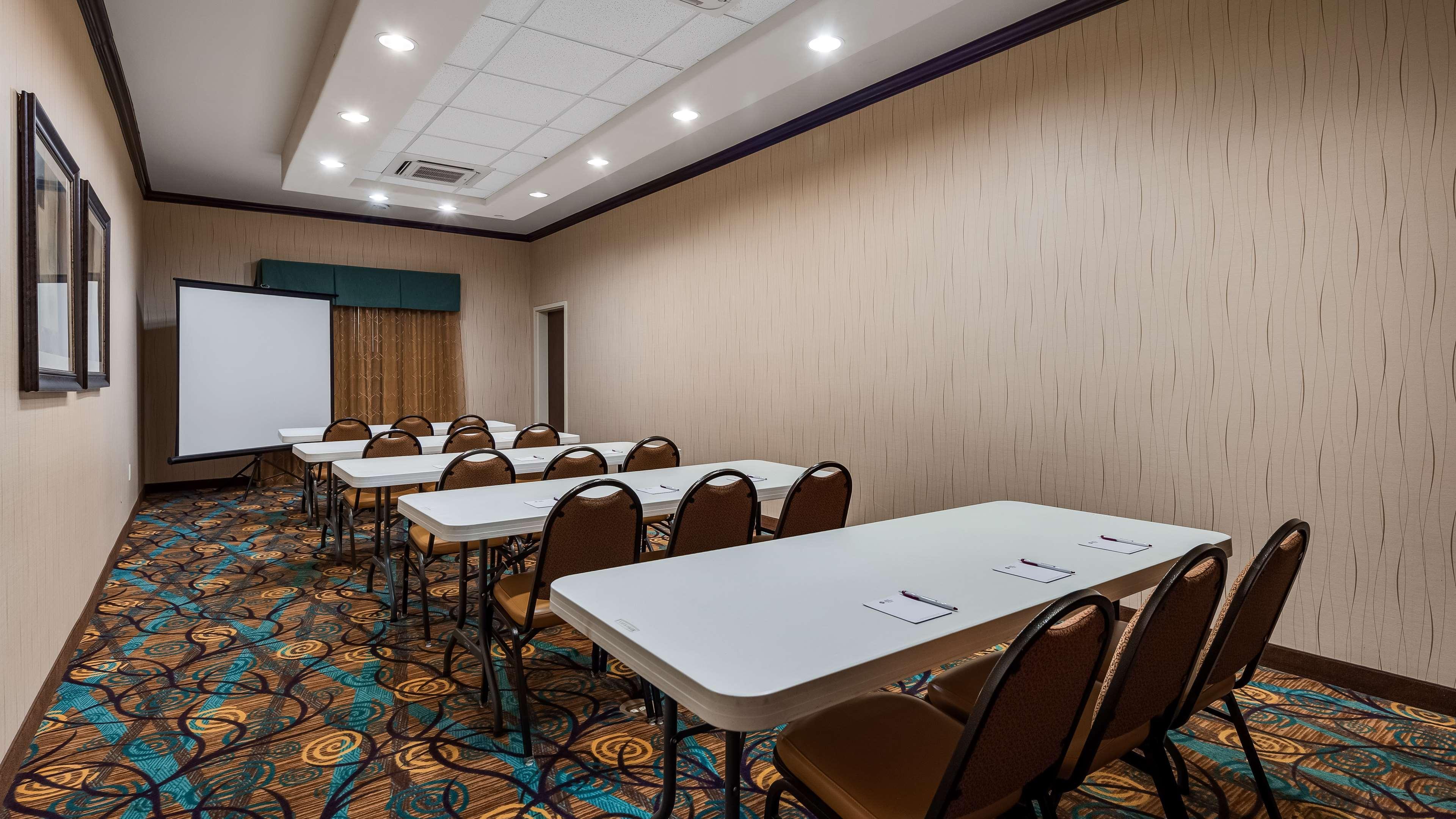 Best Western Plus Midland Suites Luaran gambar
